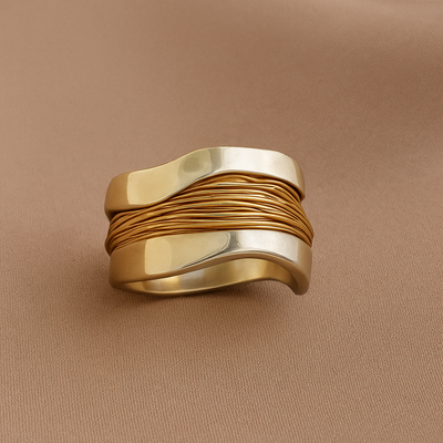 Srebrny Pierścień Guldtrådar