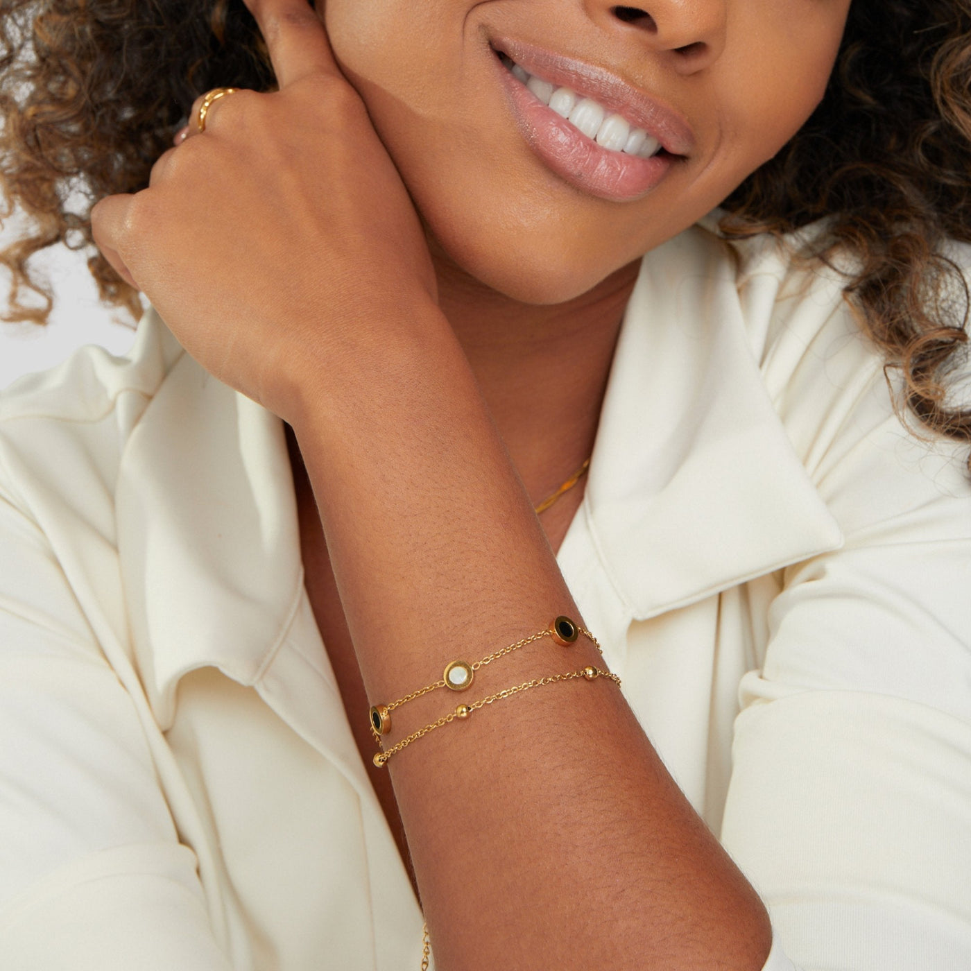 Bransoletka z Onyksu i Białego Minerału